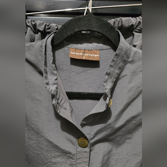 Eleven Stitch Design Pants and Vest - Picture 5 of 9